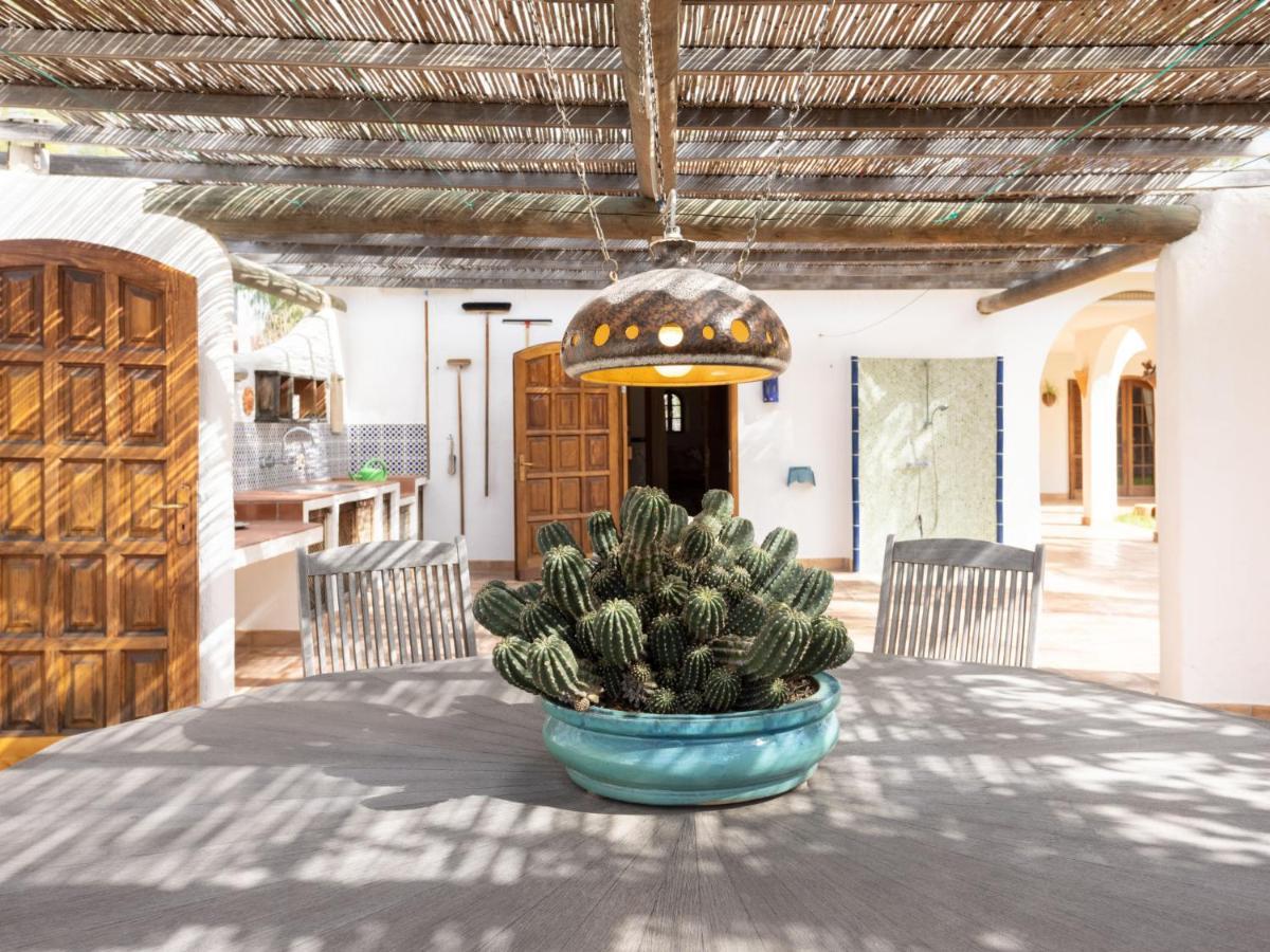 אדחה Villa Finca Ingala By Interhome מראה חיצוני תמונה